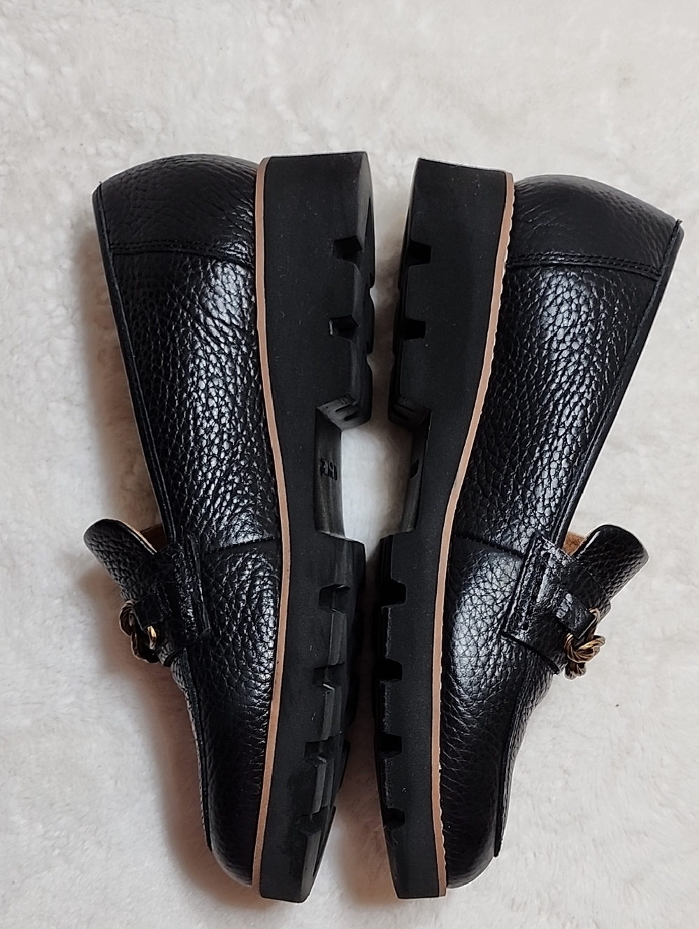 Vionic Women's Emalyn Slip-On Loafers Black Leather 6.5 - Picture 9 of 16